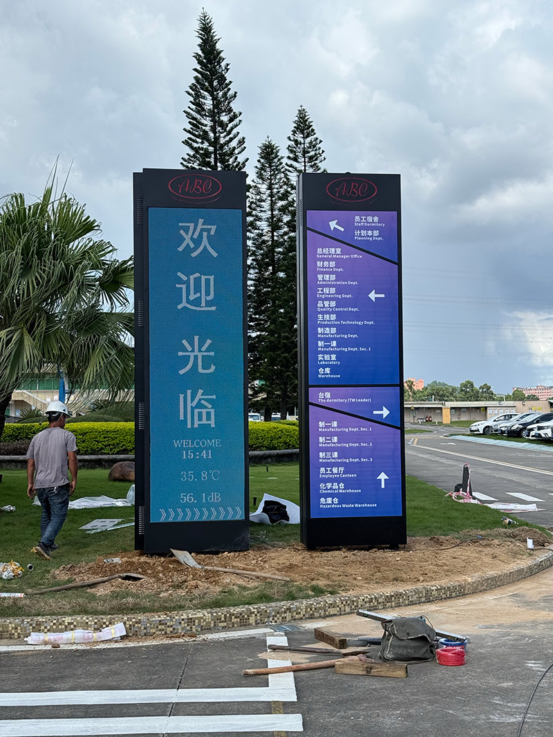 2f5baccc-41ac-4332-8a2d-21bdc89f6f8d.jpg