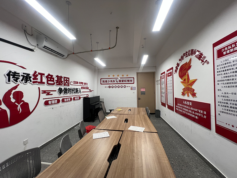 e1dfbf28-95f8-42ec-ba56-36f0f549eea7.jpg