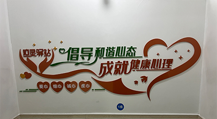 深耕匠心二十载，技术迭代焕新篇 在洋之舟广告升级智能标识生产体系